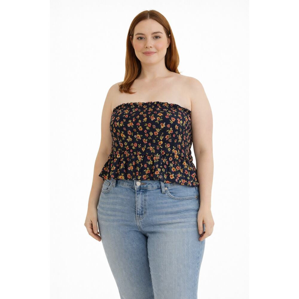 Lost and Wander Party til Dawn Black Floral Buttoned Crop Top Size M